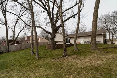 2713  Lancaster Dr, Waukesha, WI 53188 - Photo 32