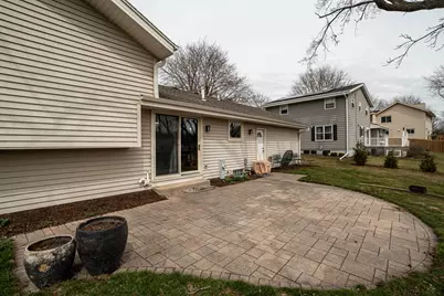 2713  Lancaster Dr, Waukesha, WI 53188 - Photo 36
