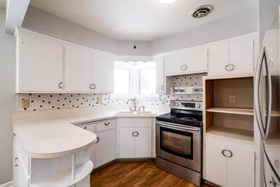 6541 N Fresno St, Milwaukee, WI 53224 - Photo 2