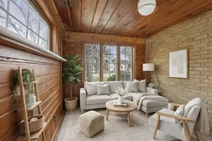 1939 Jackson St, Beloit, WI 53511 - Photo 8