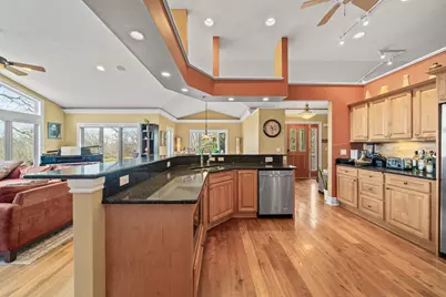 572  Trevino Dr #54-14, Geneva, WI 53147 - Photo 8