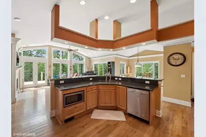 572  Trevino Dr #54-14, Geneva, WI 53147 - Photo 8