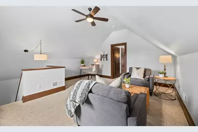 2735 S Greeley St, Milwaukee, WI 53207 - Photo 20