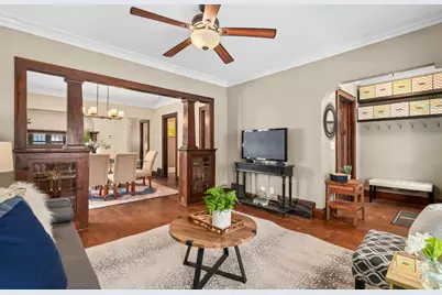 2735 S Greeley St, Milwaukee, WI 53207 - Photo 6