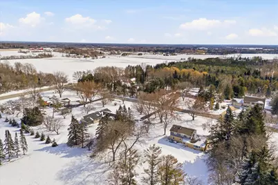 10726  Crestview Dr, Cedarburg, WI 53012 - Photo 44