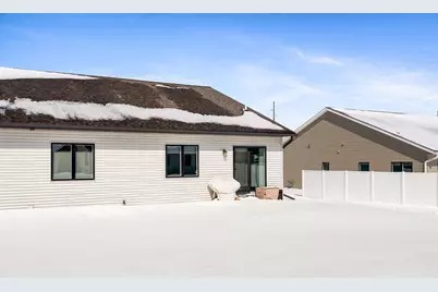 733  Crockett Dr, Holmen, WI 54636 - Photo 20