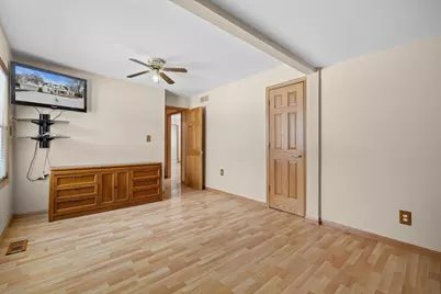 11743  213th Ave, Bristol, WI 53104 - Photo 10