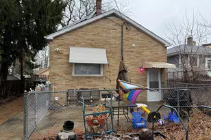 218 Island Ave, Racine, WI 53405 - Photo 20