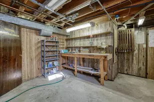 132 Caldwell St, Pewaukee, WI 53072 - Photo 22