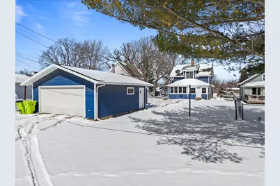 410 E Geneva St, Delavan, WI 53115 - Photo 60