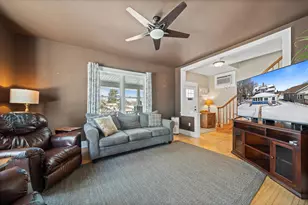 410 E Geneva St, Delavan, WI 53115 - Photo 16