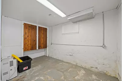 410 E Geneva St, Delavan, WI 53115 - Photo 46