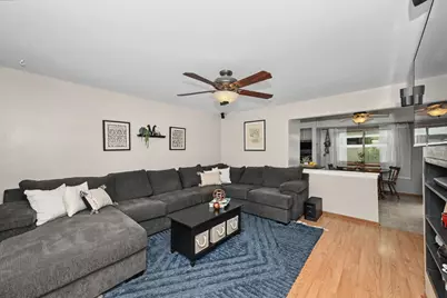 2915  Thornapple Ct, Racine, WI 53402 - Photo 2