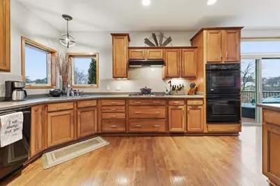 W360N7572  Thomas Dr, Oconomowoc, WI 53066 - Photo 14