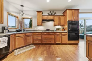 W360N7572 Thomas Dr, Oconomowoc, WI 53066 - Photo 14