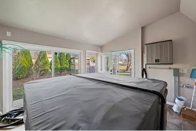 5070 S 69th St, Greenfield, WI 53220 - Photo 22