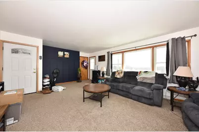 N88W16270  Park Blvd, Menomonee Falls, WI 53051 - Photo 10