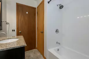 2113 Garven Ct, Waukesha, WI 53188 - Photo 24