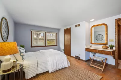 503  Westminster Dr, Waukesha, WI 53186 - Photo 30