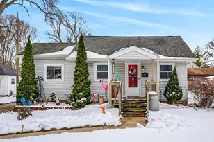 11825 W Rainbow Ave, West Allis, WI 53214 - Photo 1