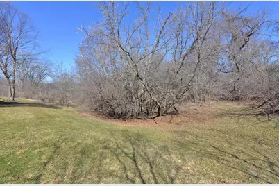 4224 N Circle Dr, Racine, WI 53405 - Photo 44