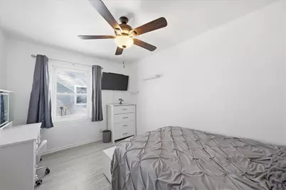 7026 W Dreyer Pl, West Allis, WI 53219 - Photo 22