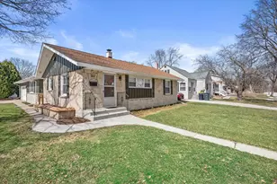 837 S 121st St, West Allis, WI 53214 - Photo 2