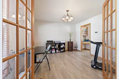 N53W14023  Invery Dr, Menomonee Falls, WI 53051 - Photo 4