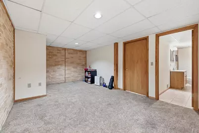 N53W14023  Invery Dr, Menomonee Falls, WI 53051 - Photo 28