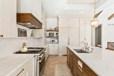 20285  Newport Ln, Brookfield, WI 53045 - Photo 18