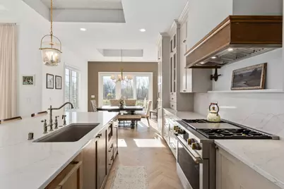 20285  Newport Ln, Brookfield, WI 53045 - Photo 16