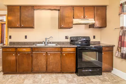 419  Hamilton Pl, Horicon, WI 53032 - Photo 12