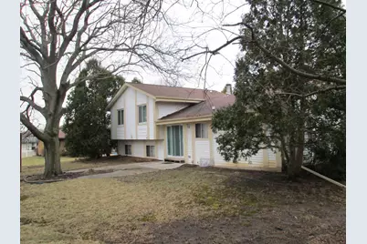 15875 W Marietta Dr, New Berlin, WI 53151 - Photo 20