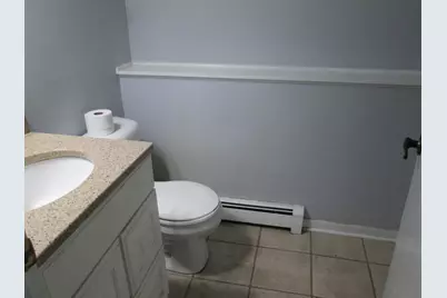 15875 W Marietta Dr, New Berlin, WI 53151 - Photo 4