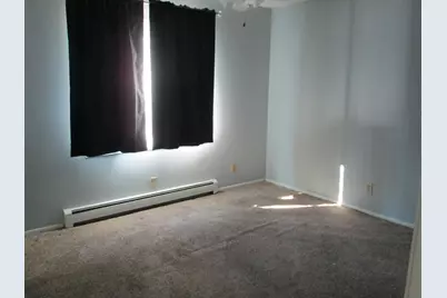 15875 W Marietta Dr, New Berlin, WI 53151 - Photo 16