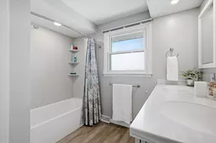 2103 Empire Dr, Waukesha, WI 53186 - Photo 22