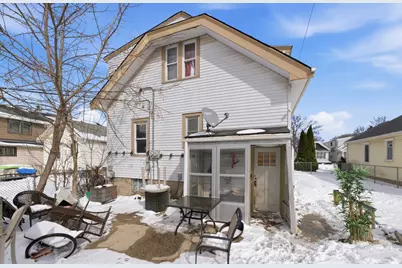 2213 S 74th St #2215, West Allis, WI 53219 - Photo 4