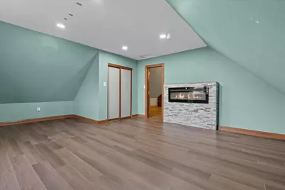 2715 S 14th St, Milwaukee, WI 53215 - Photo 16