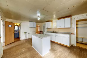 930 Co Rd Y, Jefferson, WI 53549 - Photo 4