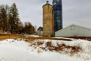 930 Co Rd Y, Jefferson, WI 53549 - Photo 50