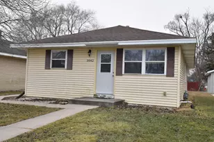 3042 Hamlin St, Racine, WI 53403 - Photo 1