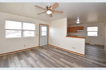 3042  Hamlin St, Racine, WI 53403 - Photo 4