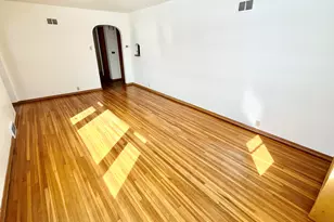 703 S 33rd St, Manitowoc, WI 54220 - Photo 8