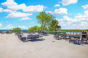 1660 N Prospect Ave, Milwaukee, WI 53202 - Photo 18