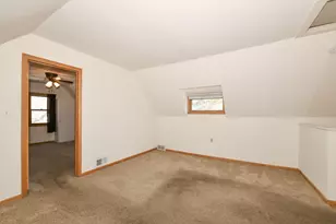 6919 W Bluemound Rd, Wauwatosa, WI 53213 - Photo 20