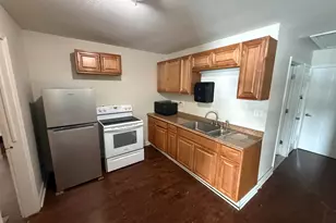 535 Merton Ave, Hartland, WI 53029 - Photo 6