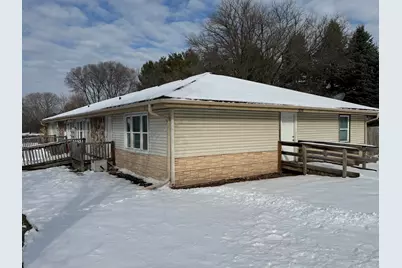 535  Merton Ave, Hartland, WI 53029 - Photo 1