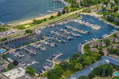 190  Third Ave, Fontana, WI 53125 - Photo 26