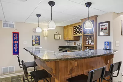 4870 S 122nd St, Greenfield, WI 53228 - Photo 20