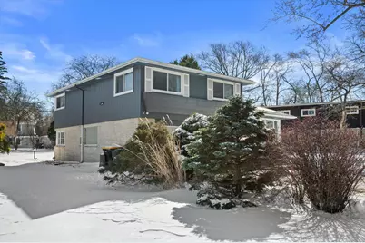 4614 N 107th St, Wauwatosa, WI 53225 - Photo 24